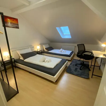 Deluxe Business Mit Netflix Premium & Parkplatz, Zentral Zu Audi & Schwarz Gruppe With 2 Bedrooms *